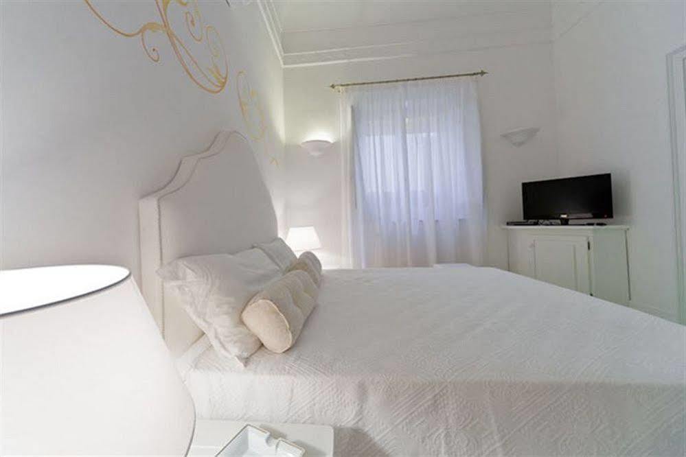 La Settima Luna Hotel Canneto  Ngoại thất bức ảnh